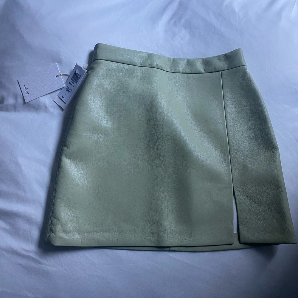 Aritzia Patio Skirt